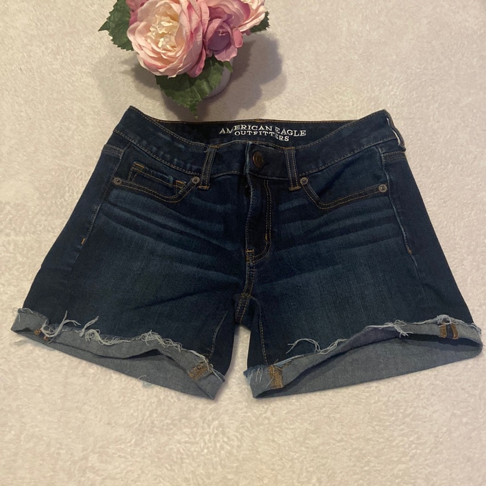 American Eagle Outfitters 360 Super Stretch Size 4 Jean Shorts
